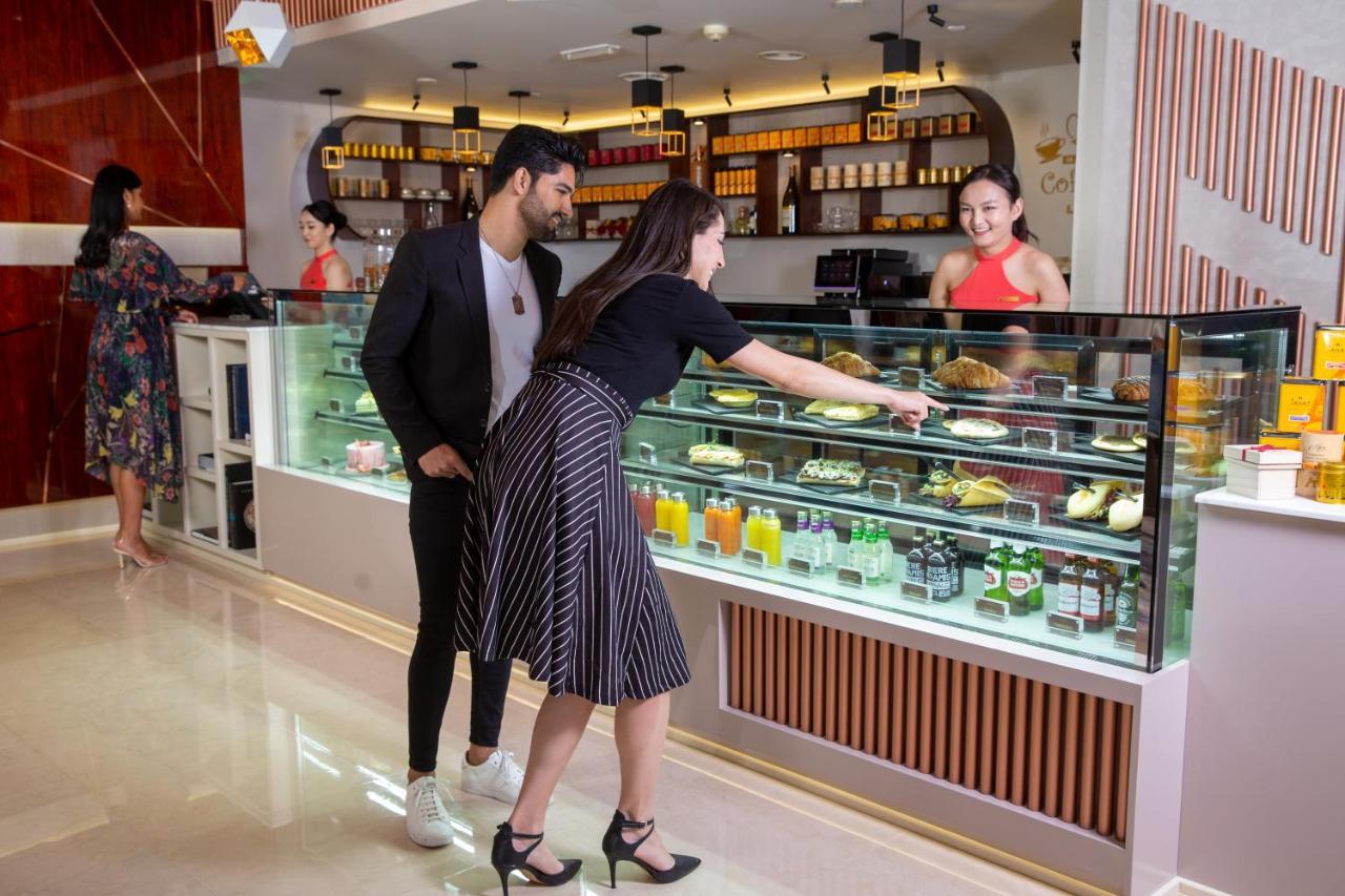 Park Regis Kris Kin Hotel Dubai Ngoại thất bức ảnh A pastry shop in India