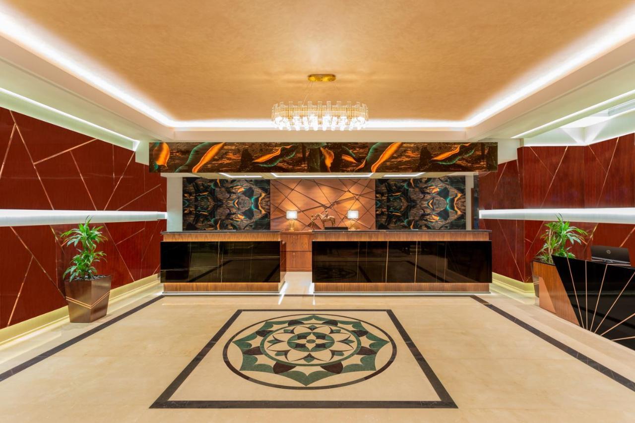 Park Regis Kris Kin Hotel Dubai Ngoại thất bức ảnh The lobby of the hotel